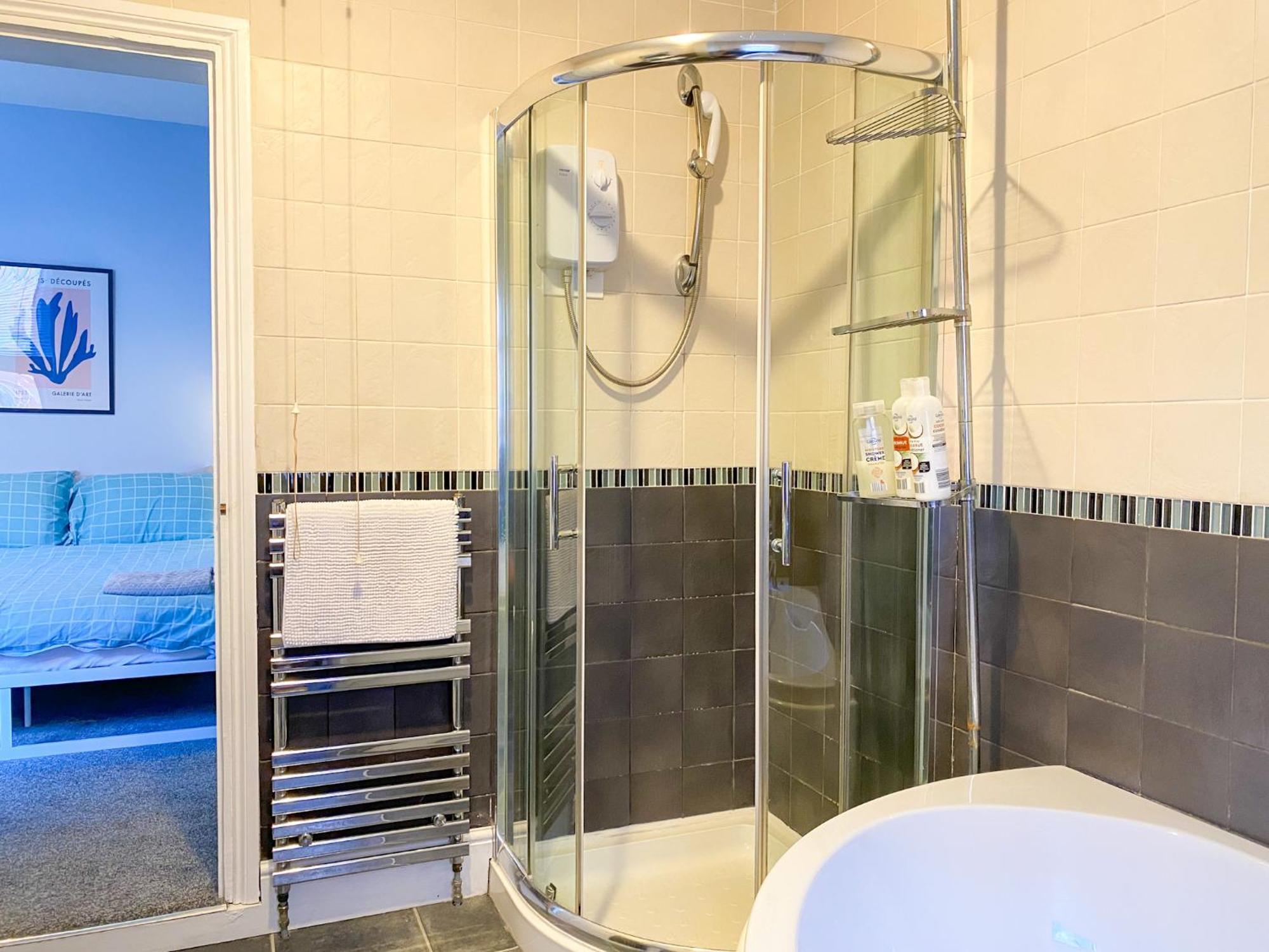 Stylish 3-Bedroom Home In Canterbury City-Centre - Superb Location! Dış mekan fotoğraf